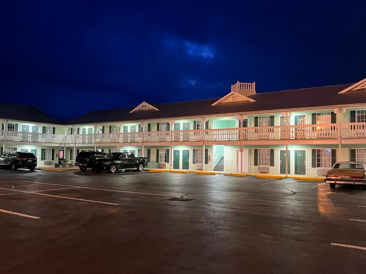 Key West Inn - Tuscumbia Extérieur photo